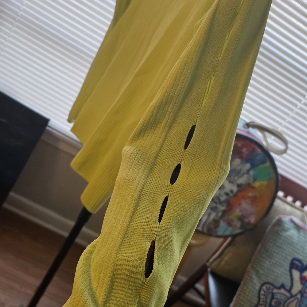 Armani Exchange Light Yellow Ribbed Top - Picture 2 of 3